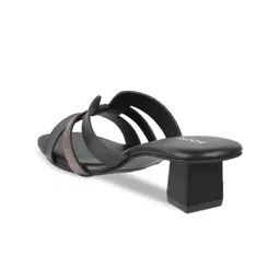 Mochi Textured Block Sandals with Buckles image 2