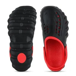 PENNEN Set Of 2 Stylish Clogs image 3
