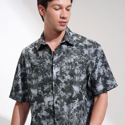 HIGHLANDER Men Comfort Printed Spread Collar Slim Fit Casual Shirt-image-72
