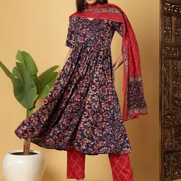 ARADHNA Women Ethnic Motifs Printed Anarkali Kurta with Trouser & Dupatta-picture-25