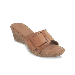 Mochi Wedge Sandals with Buckles-27