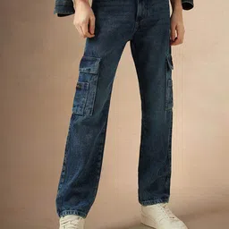 Dennis Lingo Men Relaxed Fit Mid-Rise Clean Look Cotton Cargo Jeans-image-22