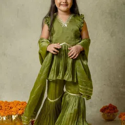 Vivedkids Girls Floral Yoke Design Regular Sequinned Kurta with Sharara & With Dupatta-picture-17