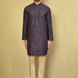 Arihant Rai Sinha Men Printed Regular Pure Cotton Kurta with Pyjamas-picture-52
