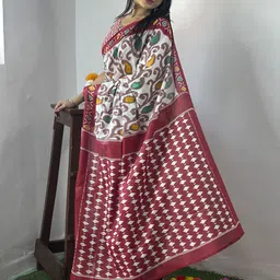 Anouk Rustic Floral Bagh Saree image 5