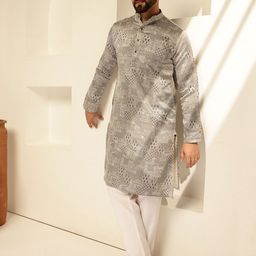 SOJANYA Men Printed Regular Kurta with Pyjamas image 4