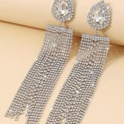 OOMPH Teardrop Shaped Drop Earrings-11