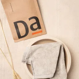 DAMENSCH 4 Pieces Beige Basic Face Towels-10