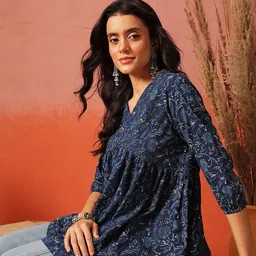 FEMBLISS Floral Printed V-Neck A-Line Short Kurti-12
