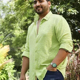 Instafab Plus Plus Size Comfort Self Design Splatter-Flora Tactile Spread Collar Shirt-image-45