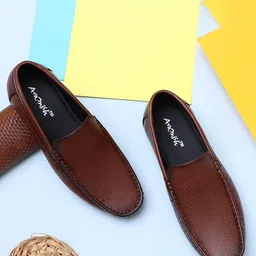 ARAMISH Men Perforations Leather Loafers-picture-16