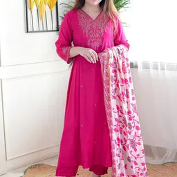 Brand Hill Women Floral Embroidered Kurta with Trousers & Dupatta-picture-5