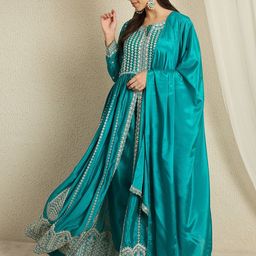 Miss Ethnik Women Ethnic Motifs Embroidered High Slit Thread Work Kurta with Palazzos & With Dupatta-image-40