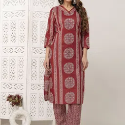 Angvarnika Women Floral Printed Regular Pure Cotton Straight Kurta with Trousers-picture-17