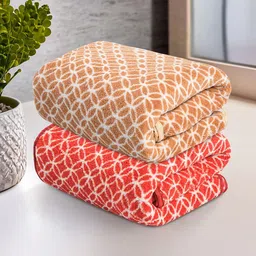 Kuber Industries Red & White 2 Pcs Printed Microfiber 280GSM Ultra Absorbent Face Towels-2