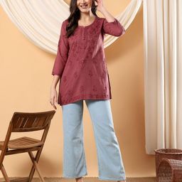 Poshak Chikan Studio Floral Embroidered Chikankari Pure Cotton Chikankari Kurti-image-33