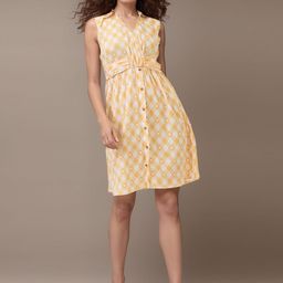DressBerry Floral Print Crepe A-Line Dress-image-31