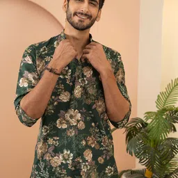 Shasak Floral Printed Mandarin Collar Long Sleeves Straight Kurta-44