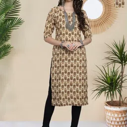 HERE&NOW Selection Of 2 Floral Printed Round Neck Straight Kurtas-image-61