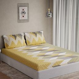 DDecor Vega Yellow Geometric Cotton 144 TC Double Queen Bedsheet Set-2.24 m X 2.54 m-picture-2