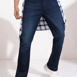 HIGHLANDER Men Mid-Rise Light Fade Stretchable Bootcut Jeans-image-88