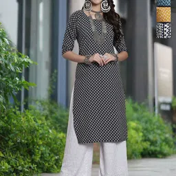 Moda Rapido Selection Of 4 Floral Printed Straight Kurtas-image-84