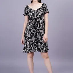 OH MI DIOS Floral Printed Sweetheart Neck Fit & Flare Dress-image-6