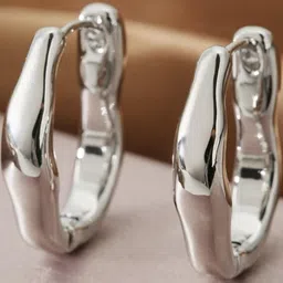 AKISON JEWELS Oval shape silver Hoop Earrings-23