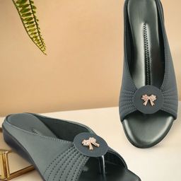 HUNYZA FOOTWEAR Open Toe Flats With Bows-image-106