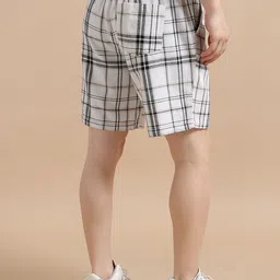 StitchX Men Checked Regular Fit Shorts image 3