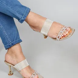 Flat n Heels Block Pumps with Bows image 5