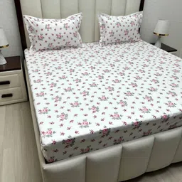 Pure Decor White & Pink Floral 220 TC Queen Bedsheet Set- 2.28 m x 2.54 m-image-44