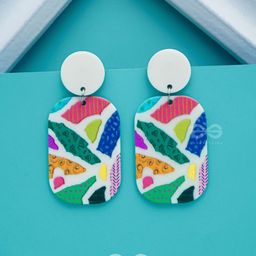 EVERSTYLISH MAZE OF MARVELS Geometric Shaped Drop Earrings-14
