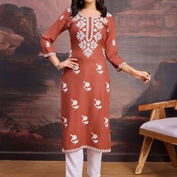 House of Pataudi Floral Embroidered Straight Kurta-40