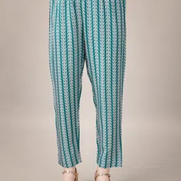 A TO Z CART Women Printed Regular Thread Work Kurta with Trousers & With Dupatta image 5