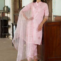 VredeVogel Women Ethnic Motifs Embroidered Kurta with Trousers & Dupatta-picture-35