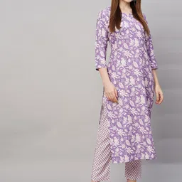 GoSriKi Women Floral Printed Regular Kurta with Trousers & With Dupatta-image-57