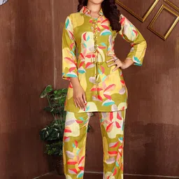 VenderVilla Floral Printed Shirt Collar Tunic With Trousers-picture-38