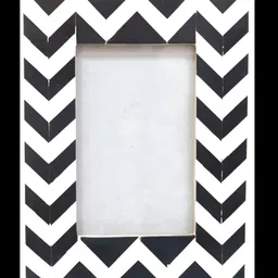 House of Sajja Black Wood Table Photo Frames-picture-41