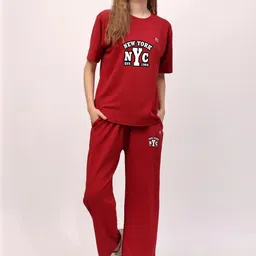 FITIN OUTFIT Typography Printed T-shirt & Pyjama Set-picture-0