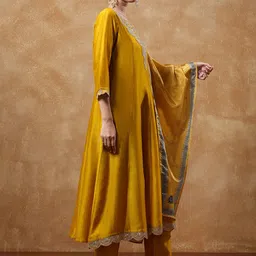Varanga Women Yoke Design Regular Kurta with Trousers & With Dupatta image 5