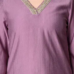 Sangria Lavender-Coloured Flared Sleeves Thread Work Straight Kurta With Salwar & Dupatta image 2