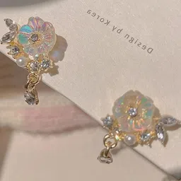 AKISON JEWELS Floral Studs Earrings-image-8