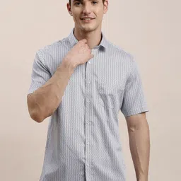 Turtle Standard Slim Fit Geometric Printed Pure Cotton Formal Shirt-image-81