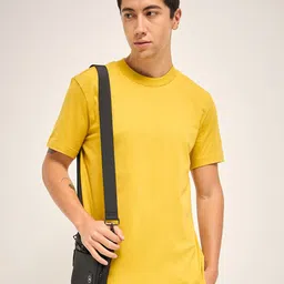 THE BEAR HOUSE Men Solid Round Neck Cotton T-shirt-image-7