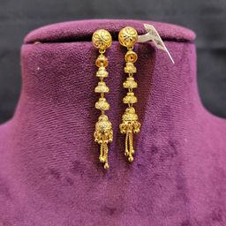 Anshenterpris Gold Plated Artificial Beaded Circular Drop Earrings-image-39