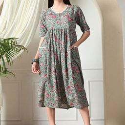 Sangria Women Green Cotton Dresses-picture-25