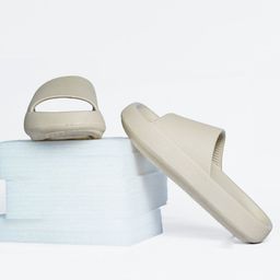 The Roadster Lifestyle Co Men Textured Sliders-picture-12