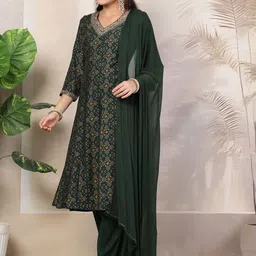 Nayam By Lakshita Bandhani Printed Panelled Thread Work Kurta With Trousers & Dupatta image 5