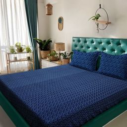 Arrabi Blue Floral 300 TC King Bedsheet with 2 Pillow Covers-image-50